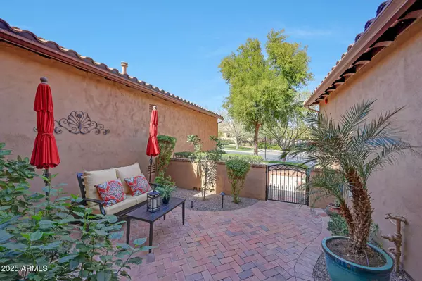 20785 W CANYON Drive, Buckeye, AZ 85396