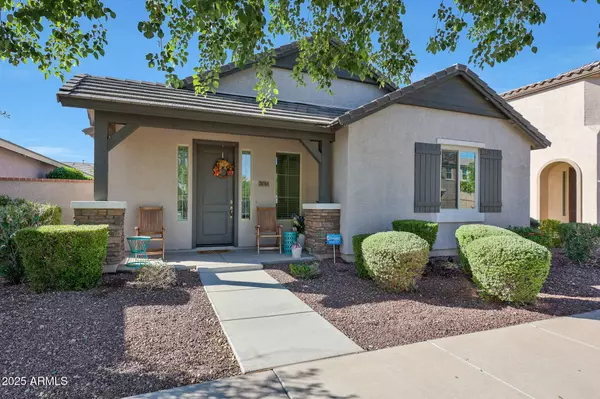 20761 W LEGEND Trail, Buckeye, AZ 85396