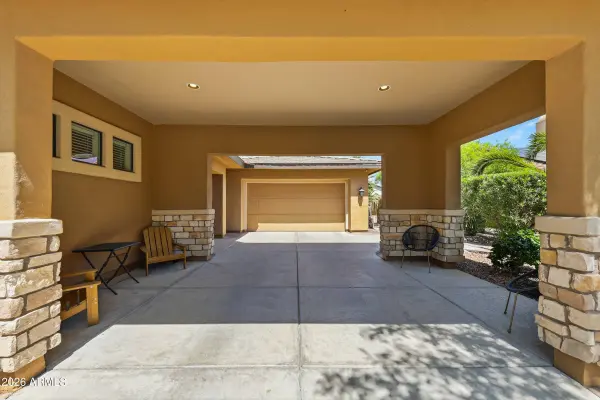 20610 W CANYON Drive, Buckeye, AZ 85396