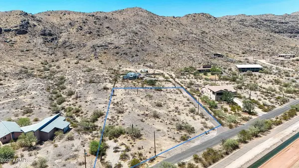 3575 E HIGHLINE CANAL Road #-, Phoenix, AZ 85042