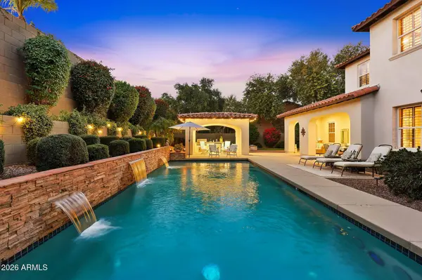 20677 W FOUNDER Circle