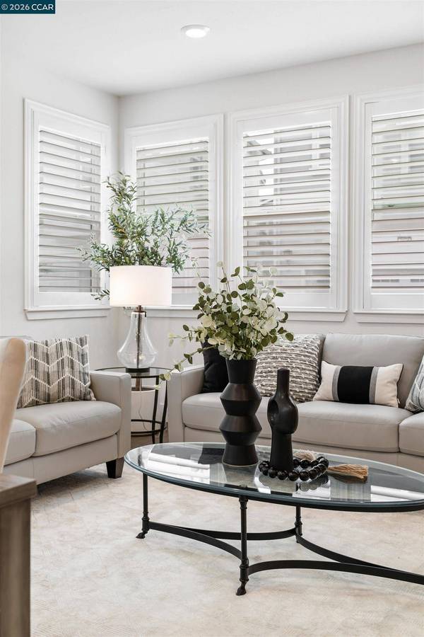 3016 Threecastles Way, Dublin, CA 94568