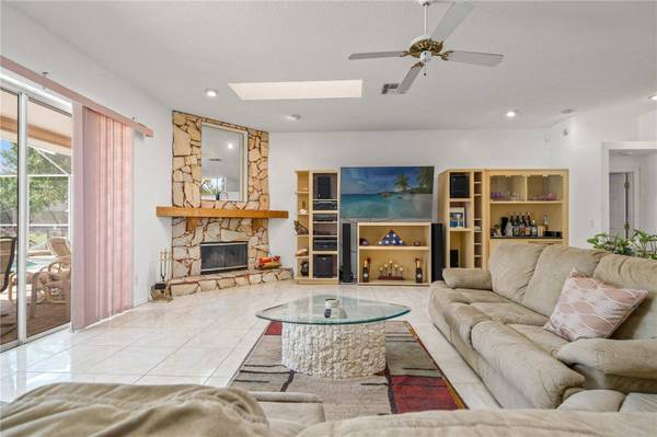 4071 BLACK OAK TRL, Brooksville, FL 34604