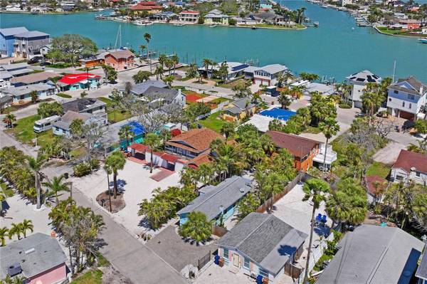 13123 4TH ST E, Madeira Beach, FL 33708