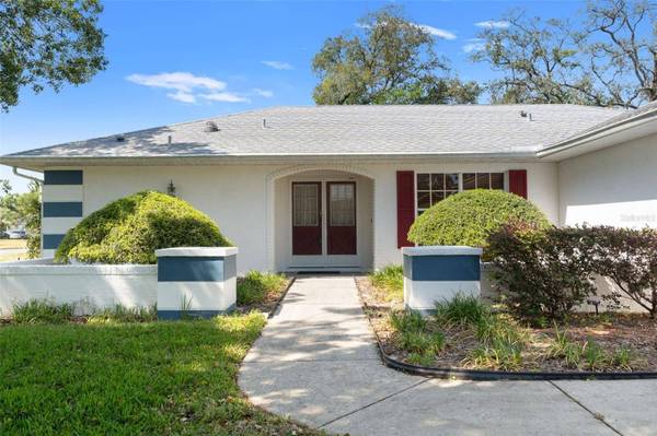 8195 WOODEN DR, Spring Hill, FL 34606