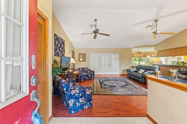 8195 WOODEN DR, Spring Hill, FL 34606