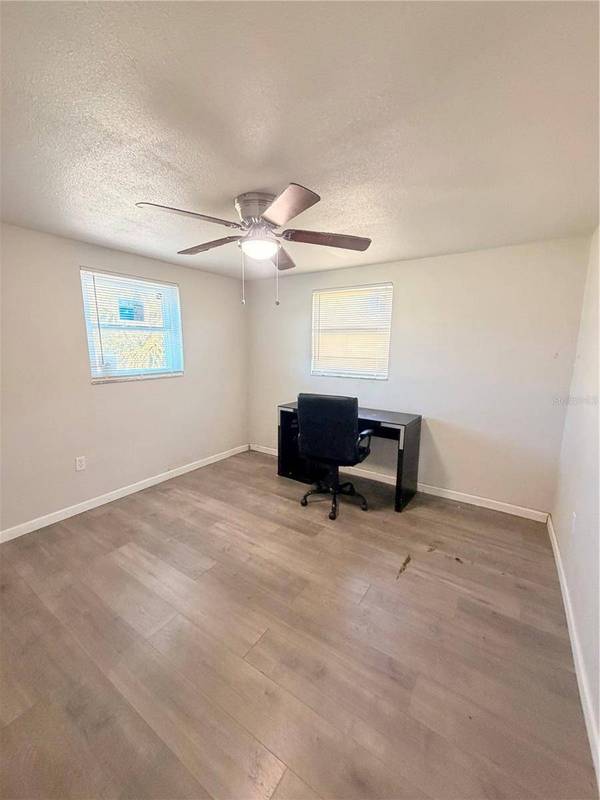 9235 CRABTREE LN, Port Richey, FL 34668