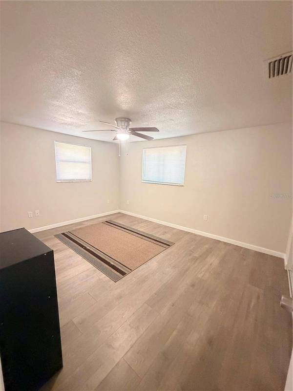 9235 CRABTREE LN, Port Richey, FL 34668