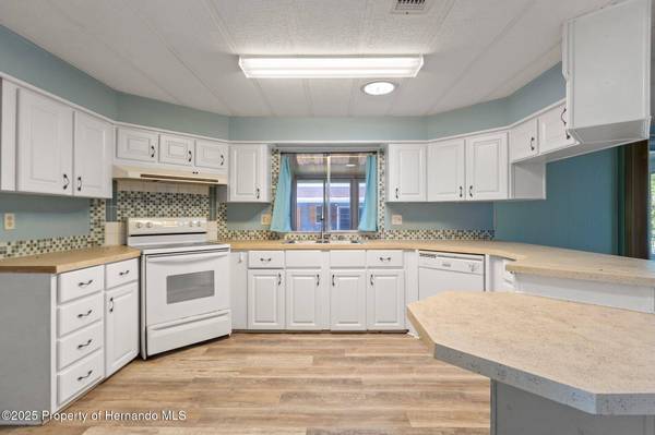 9121 Scepter Avenue, Brooksville, FL 34613