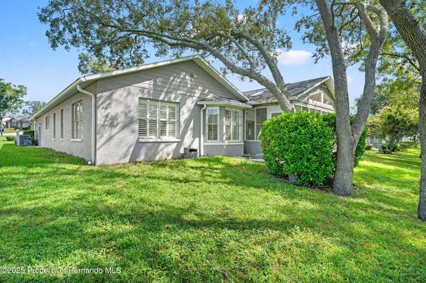 7134 POND VIEW Court, Spring Hill, FL 34606