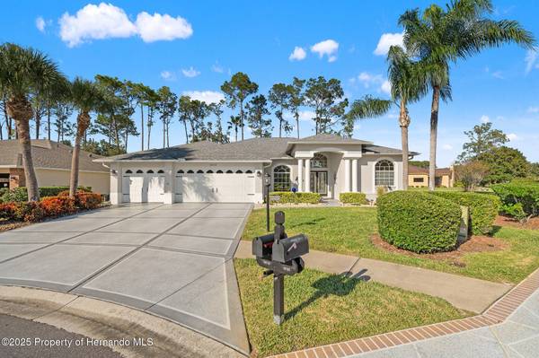 18715 Dove Hollow Court, Hudson, FL 34667