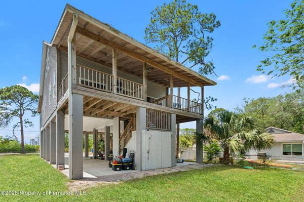 1566 Indian Bay Road, Spring Hill, FL 34607
