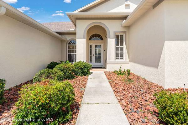 5155 Brackenwood Drive, Spring Hill, FL 34609