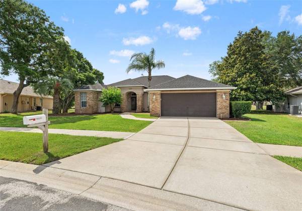 10327 VELVETSEED CIR, Spring Hill, FL 34608
