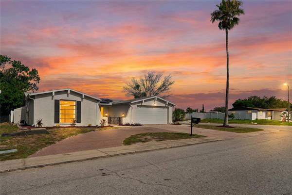 9205 GRAY FOX LN, Port Richey, FL 34668