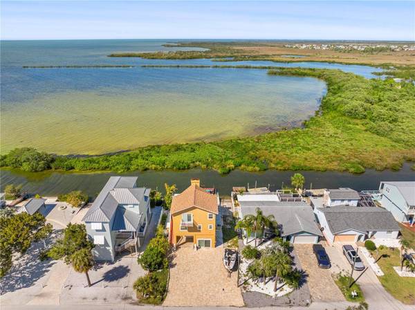 6633 DRIFTWOOD DR, Hudson, FL 34667
