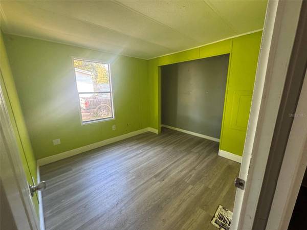 5013 MARC DR, Tampa, FL 33619