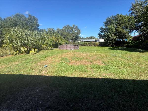 5013 MARC DR, Tampa, FL 33619