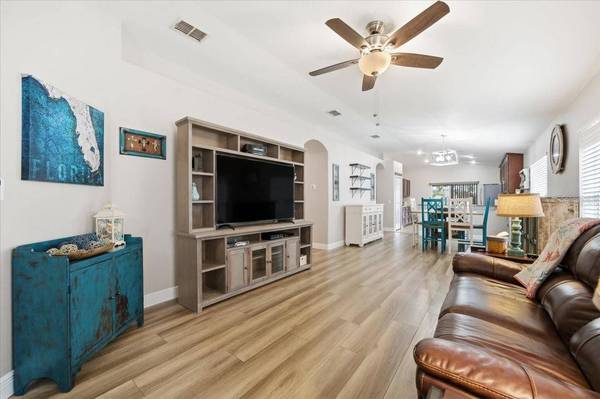 18641 ROLLING HILLS LOOP, Hudson, FL 34667