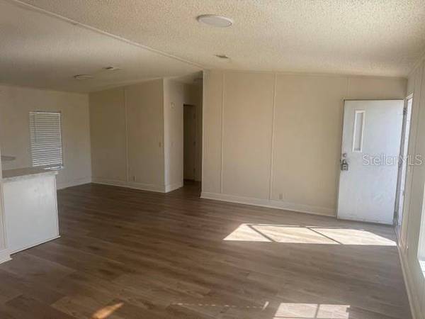 5015 MARC DR, Tampa, FL 33619