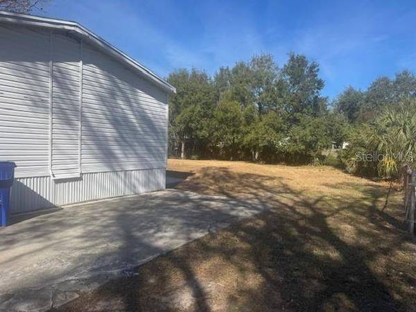 5015 MARC DR, Tampa, FL 33619