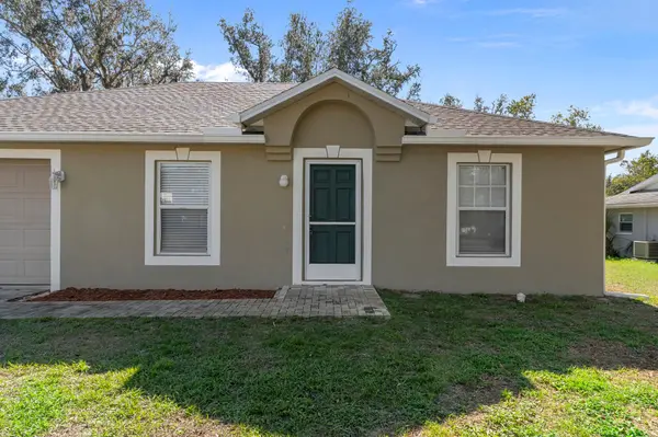2156 Deltona Blvd, Spring Hill, FL 34606-3219