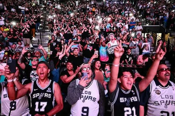 feature image of Did San Antonio Just Hit the Brakes on the New Spurs Arena?