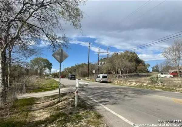 1365 Grosenbacher, San Antonio, TX 78245