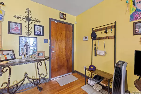 131 Postwood, San Antonio, TX 78228