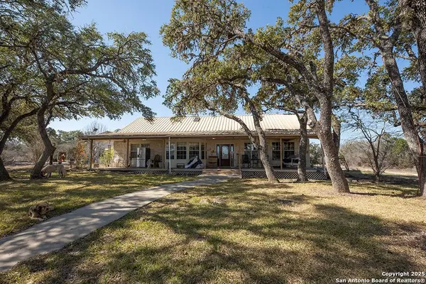 1475 Grosenbacher, San Antonio, TX 78245