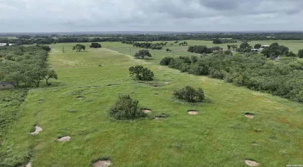 16168 Gable, St Hedwig, TX 78152