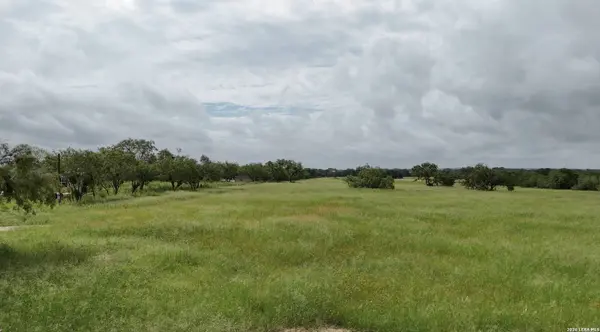 16168 Gable, St Hedwig, TX 78152