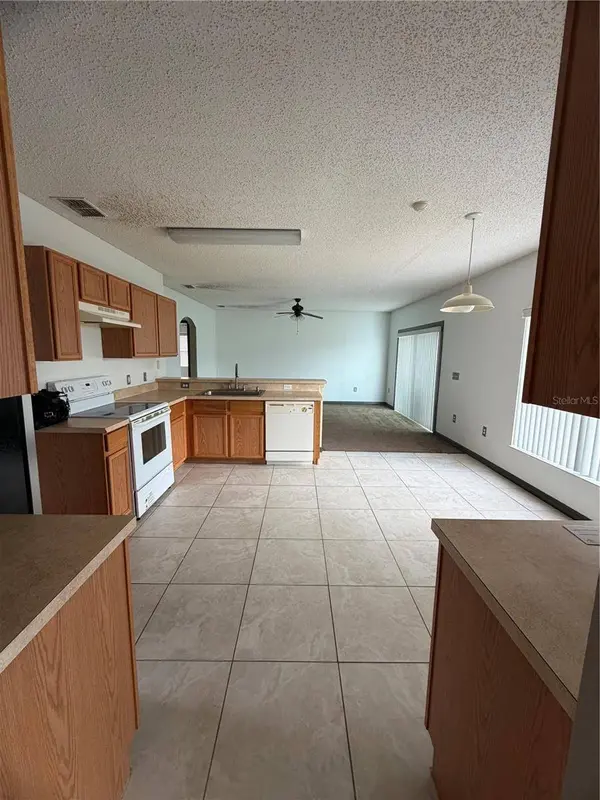 567 HUMMINGBIRD CT, Kissimmee, FL 34759