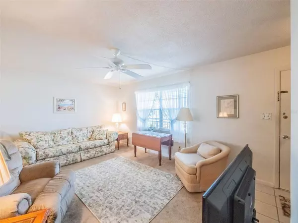 5505 HERNANDES DR #204, Orlando, FL 32808