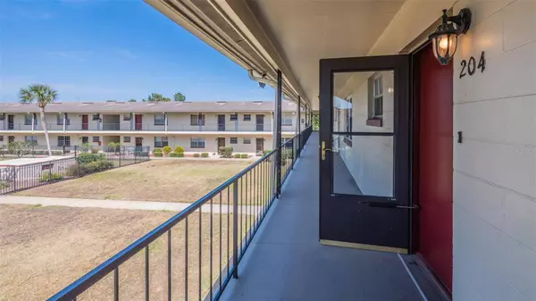 5505 HERNANDES DR #204, Orlando, FL 32808