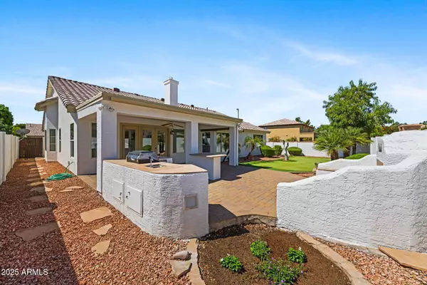 3930 E INDIGO BAY Court, Gilbert, AZ 85234