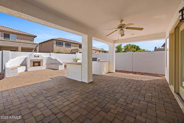 3930 E INDIGO BAY Court, Gilbert, AZ 85234