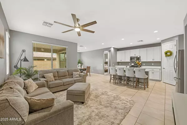 20852 E KINGBIRD Drive, Queen Creek, AZ 85142