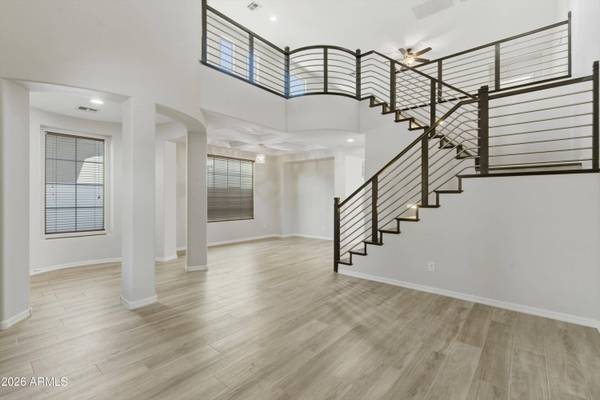 4913 S MOCCASIN Trail, Gilbert, AZ 85298