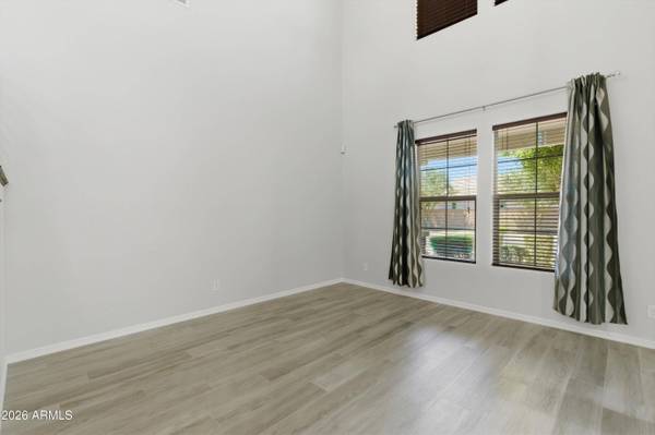 4913 S MOCCASIN Trail, Gilbert, AZ 85298