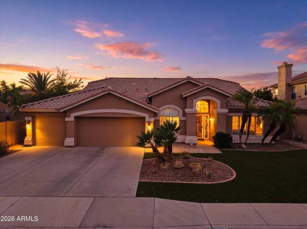 702 W SAN PEDRO Street, Gilbert, AZ 85233