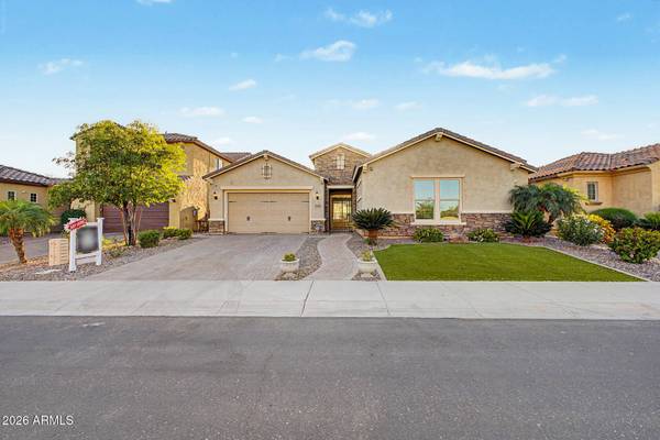 5030 S SETON Avenue, Gilbert, AZ 85298