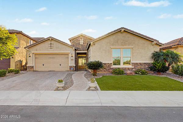 5030 S SETON Avenue, Gilbert, AZ 85298