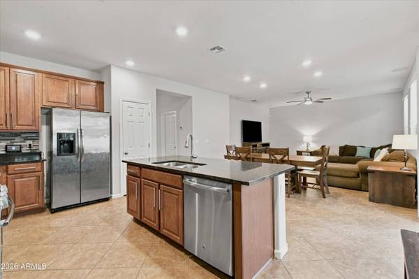 3501 E APRICOT Lane, Gilbert, AZ 85298