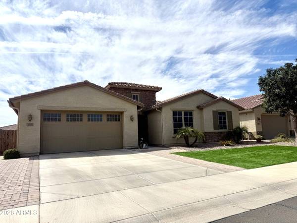 3719 E NARROWLEAF Drive, Gilbert, AZ 85298