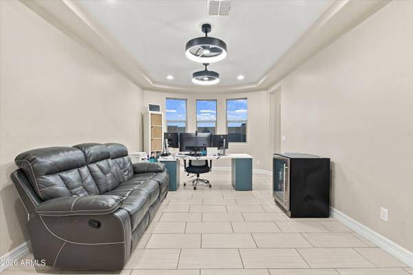 3874 E STRAWBERRY Drive, Gilbert, AZ 85298