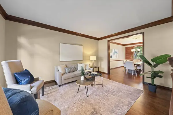609 Spruce Court, Oswego, IL 60543