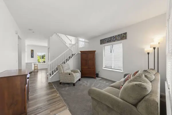 2812 SUN VALLEY Drive, Plainfield, IL 60586