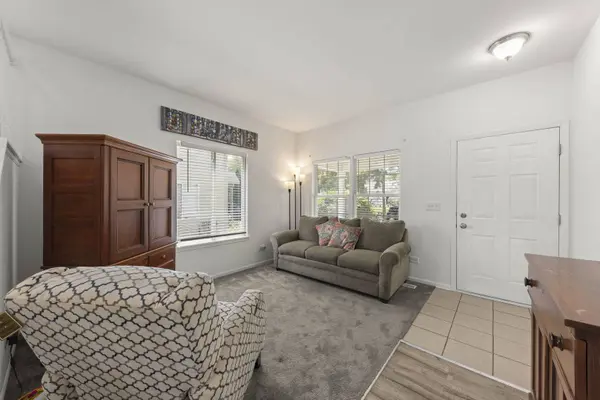 2812 SUN VALLEY Drive, Plainfield, IL 60586