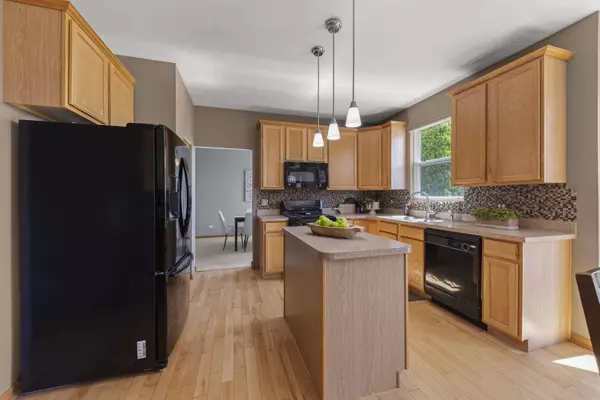 24525 Champion Drive, Plainfield, IL 60585